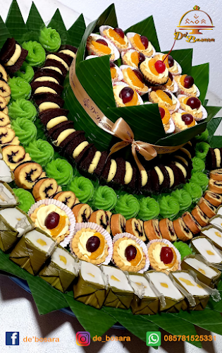 Opinii despre De'bosara Traditional Cakes And Bakery în Kota Makassar - Gastronomi dan perhotelan