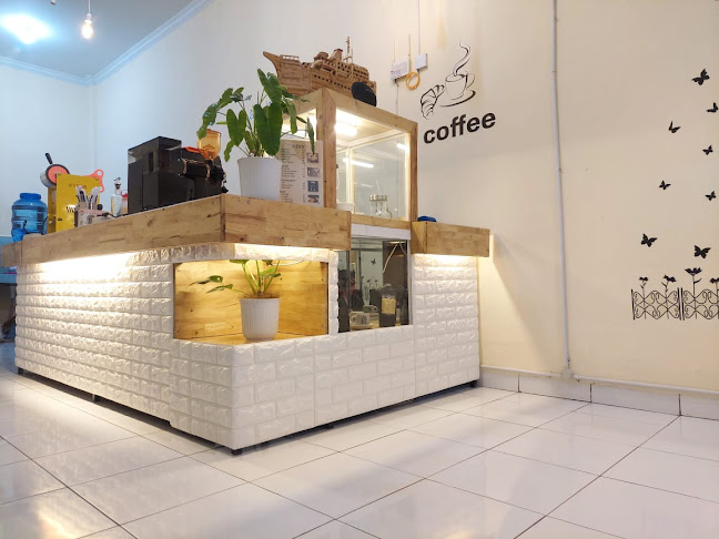 Gousto Coffee Shop - Kota Medan