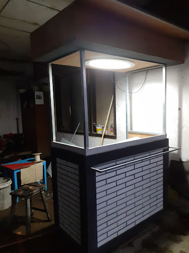 Opinii despre Bengkel las & asesoris DARYATAMA în Kota Blitar - Gastronomi dan perhotelan