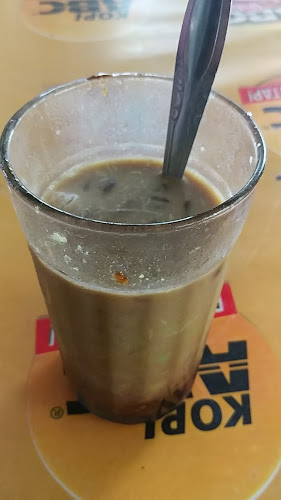 Opinii despre Es Cendol Patimura Pak Edi în Kota Padang - Gastronomi dan perhotelan