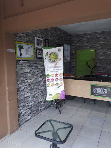 Opinii despre Brocco Vegetable Ice Cream în Kota Pekanbaru - Gastronomi dan perhotelan