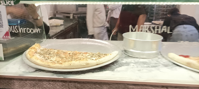 Opinii despre Liberty Slice Pizza în Kota Balikpapan - Gastronomi dan perhotelan