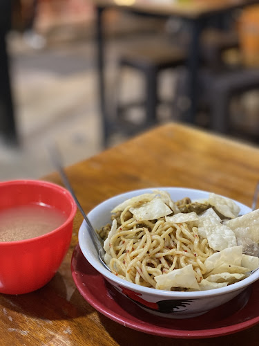 3964+4P2, Padang Pasir, Kec. Padang Bar., Kota Padang, Sumatera Barat