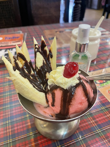 Jl. Jend. Ahmad Yani No.92 A-B, Kesawan, Kec. Medan Bar., Kota Medan, Sumatera Utara 20212