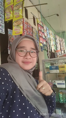 Warung kopi, mie instan - Kota Depok