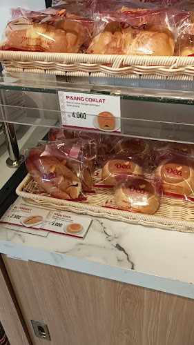 Jl. Kapas Krampung No.67 Kav. 2, Rangkah, Kec. Tambaksari, Surabaya, Jawa Timur 60133