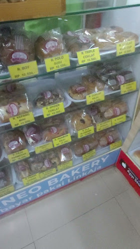 Opinii despre Toko Roti Borneo în Kota Kupang - Gastronomi dan perhotelan