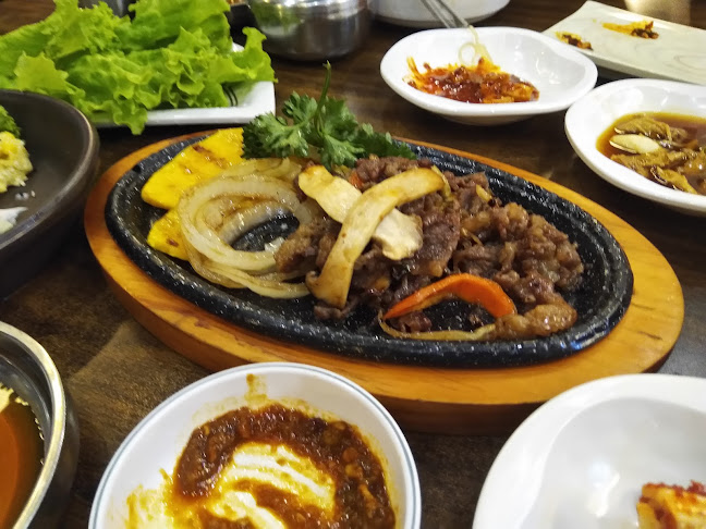 DaeBak Korean BBQ Restaurant - Gastronomi dan perhotelan
