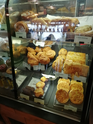 Comentarii opinii despre Starbucks Cambridge City Square