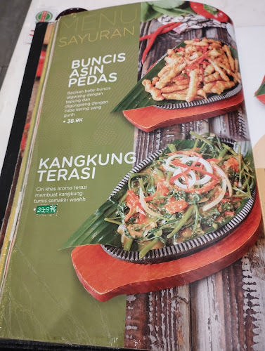 Opinii despre Malaya Cafe Grand Batam în Kota Batam - Gastronomi dan perhotelan