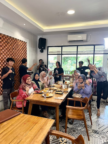 de'Clan Resto & Cafe Depok - Kota Depok