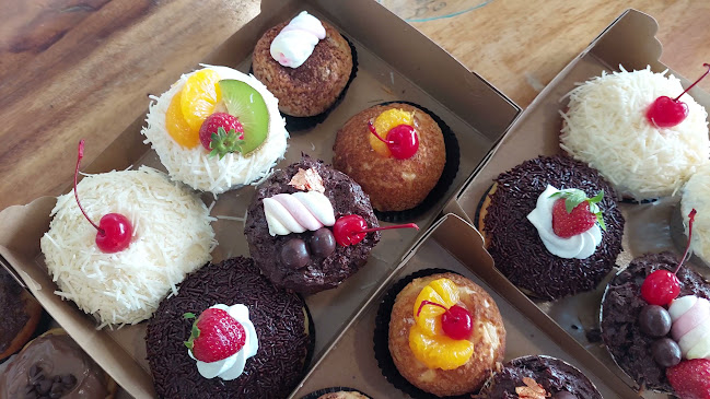 Opinii despre Sabilla Donuts în Kota Malang - Gastronomi dan perhotelan