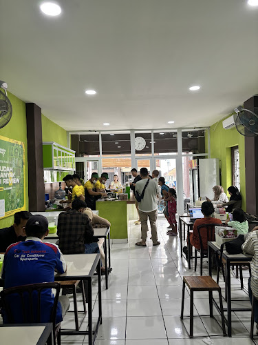 Jl. Veteran No.34, Tebing Tinggi Lama, Kec. Tebing Tinggi Kota, Kota Tebing Tinggi, Sumatera Utara 20616