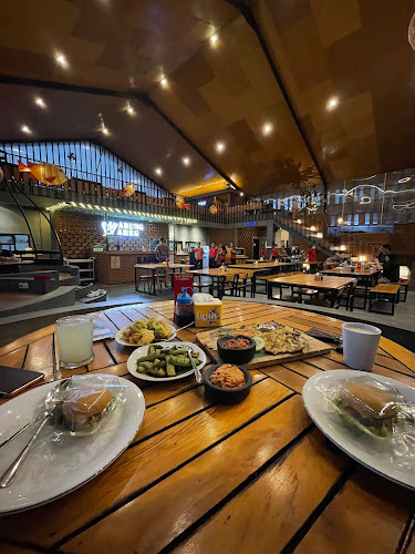 Warung Wareg Ngandat - Gastronomi dan perhotelan