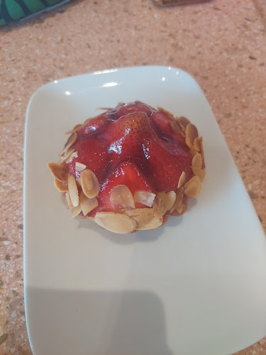 Opinii despre Mister & Misses Cakes în Kota Bogor - Gastronomi dan perhotelan