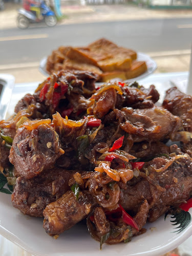 Comentarii opinii despre Warung Nasi Makan Makan