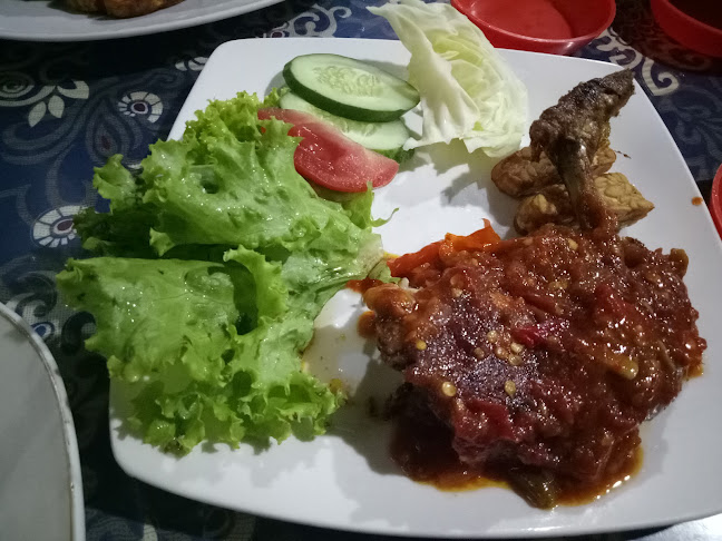 Opinii despre Cahaya Mminahinang Rumah Makan în Kota Sibolga - Gastronomi dan perhotelan
