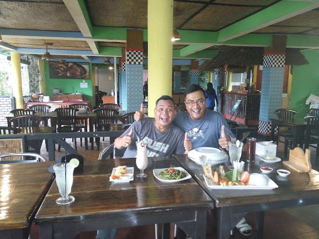 Warung Sate Solo Pak Udin - Gastronomi dan perhotelan