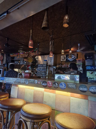 Opinii despre Warung Little Bird în Kota Denpasar - Gastronomi dan perhotelan