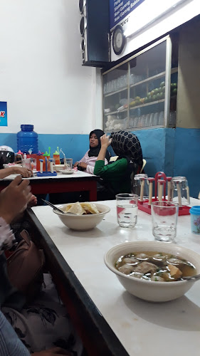 Opinii despre Bakso & Mie Ayam Mas Yono în Kota Padang - Gastronomi dan perhotelan