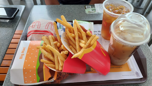 Opinii despre MCDonald's (MCD) Tanjung Pinang în Kota Tanjung Pinang - Gastronomi dan perhotelan