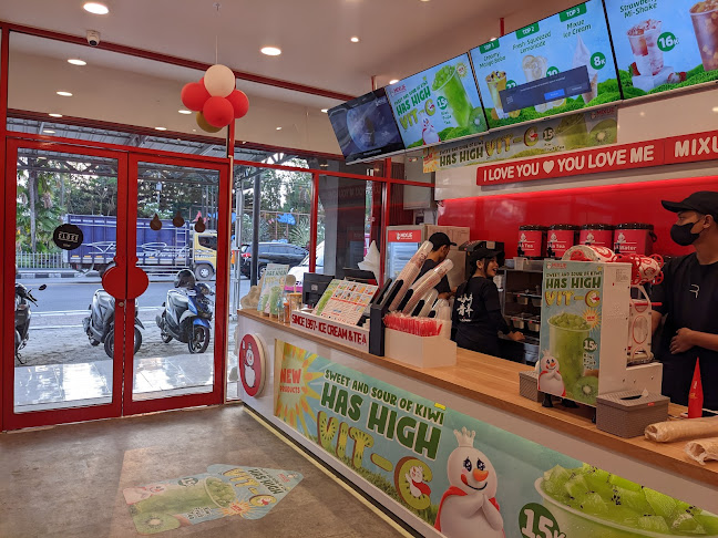 Opinii despre Mixue Ahmad Yani Kedungsari în Kota Magelang - Gastronomi dan perhotelan