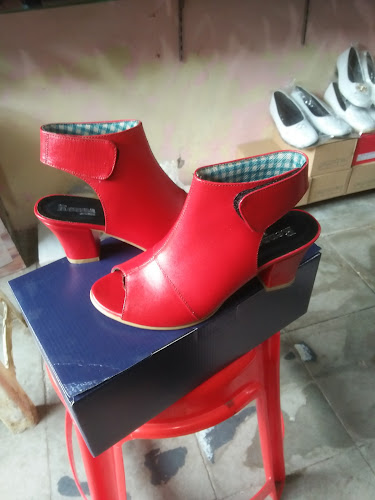 Opinii despre Warkop Inyiak în Kota Pariaman - Gastronomi dan perhotelan