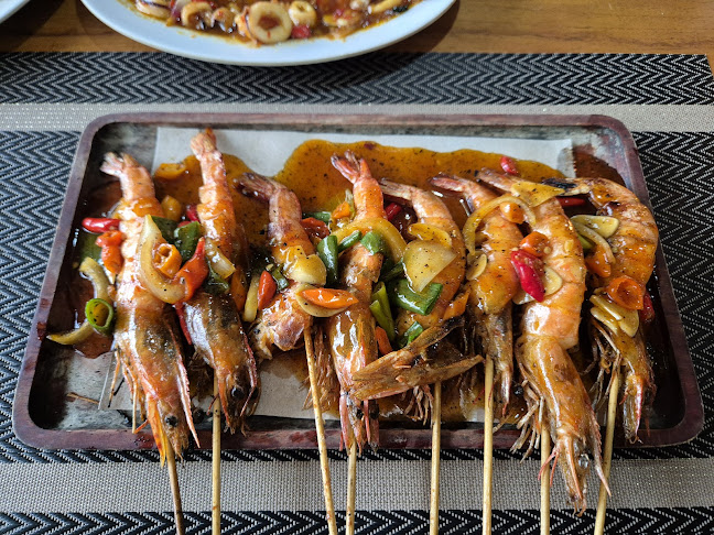 Ikan Bakar Tepi Laut 18 - Gastronomi dan perhotelan