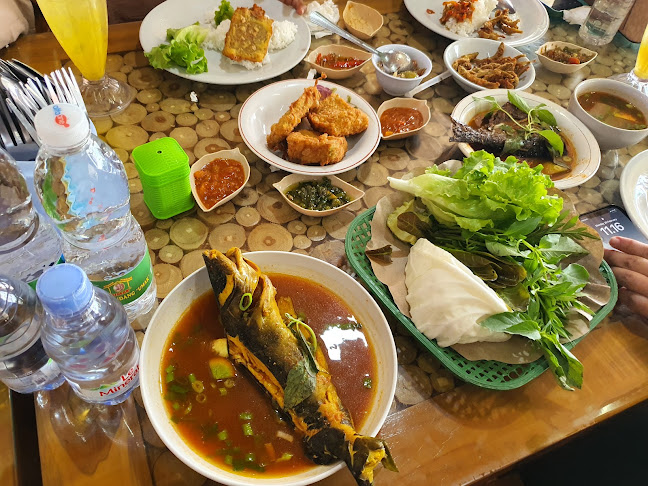 PONDOK PINDANG UMAK BUKIT - Gastronomi dan perhotelan