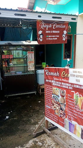 Rumah cemilan Alden mikhayla