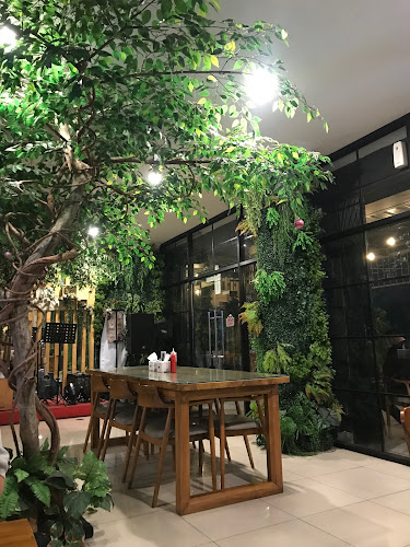 Comentarii opinii despre Kopi Dari Hati Loe Gwe - Duta Garden