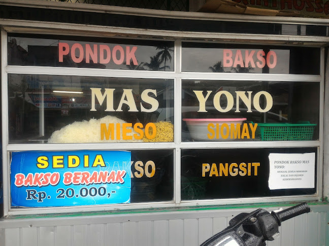 Opinii despre Bakso & Mie Ayam Mas Yono în Kota Padang - Gastronomi dan perhotelan