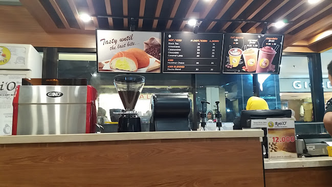 Comentarii opinii despre Roti'O - Mall Panakkukang