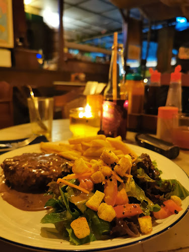 Toko You - Gastronomi dan perhotelan