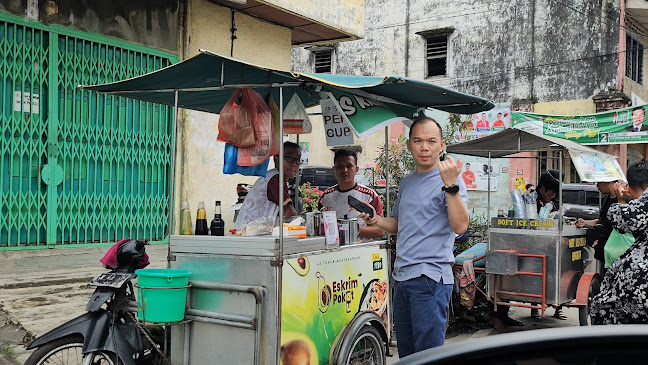 Comentarii opinii despre Eskrim Pokat AU