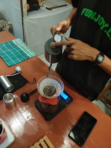 Comentarii opinii despre Nemen Ngopi