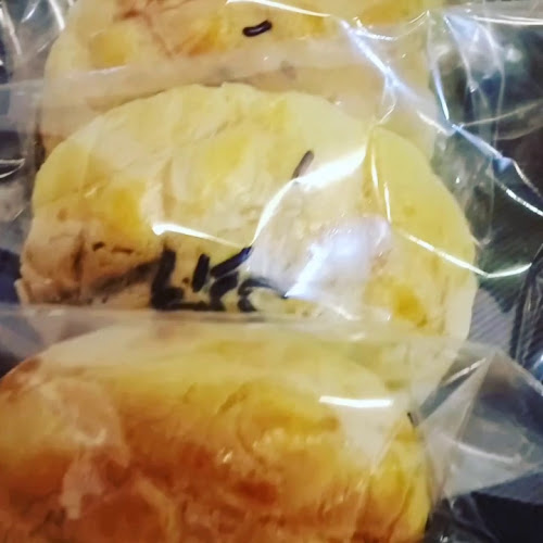 Toko Roti H&Y - Kota Tangerang