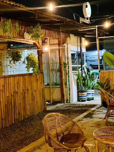 Jl. Raya Curug No.64, RT.03/RW.02, Bojongsari Lama, Kec. Sawangan, Kota Depok, Jawa Barat 16517