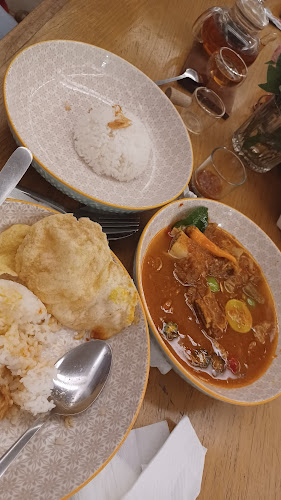 Opinii despre LAMANSUA Coffee & Eatery în Kota Bandung - Gastronomi dan perhotelan