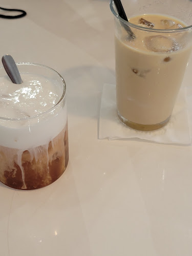 Opinii despre BUITENS în Kota Bogor - Gastronomi dan perhotelan