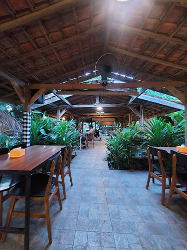 Kopi Darat Garden Cafe Jakabaring - Gastronomi dan perhotelan