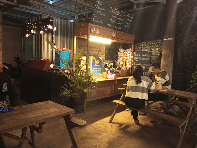 Kedai kopi & angkringan