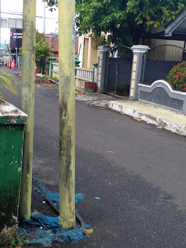 Opinii despre Rumah Makan Gun în Kota Ternate - Gastronomi dan perhotelan