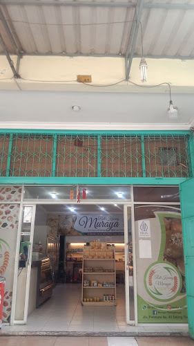 Opinii despre Roti Kacang Muraya (Outlet 1) în Kota Tebing Tinggi - Gastronomi dan perhotelan