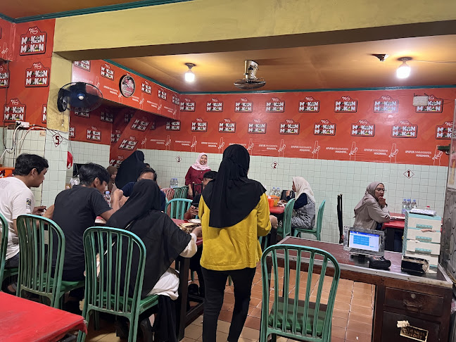 Comentarii opinii despre Konro Bakar Makassar