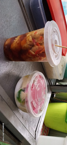 Comentarii opinii despre Sop Durian dan tauhu gejrot