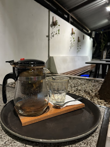 Coffee Toffee Airlangga Corner