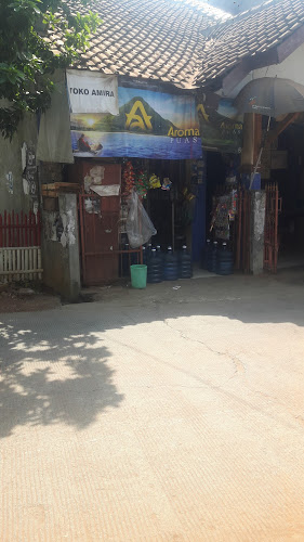 Opinii despre Warung nasi bu mira în Kota Depok - Gastronomi dan perhotelan