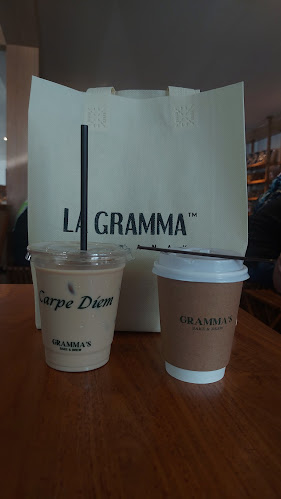 La Gramma - Gastronomi dan perhotelan