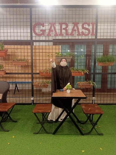 Comentarii opinii despre GARASI Cafe & Resto